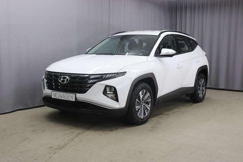 Weiß Gebraucht 2023 Hyundai Tucson SUV | € 31.683 (Etwas zu teuer) - Bild 1/4
