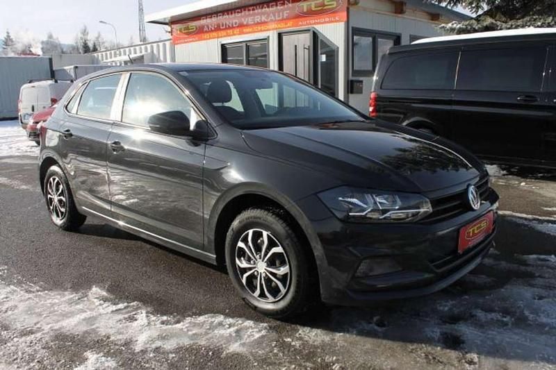 Gebraucht VW Polo Beats 65 PS (47 kW) 2018 Grau Limousine