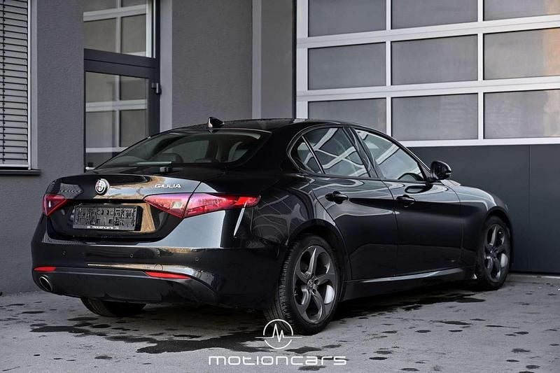 Gebraucht Alfa Romeo Giulia 200 PS (147 kW) 2018 Schwarz Limousine