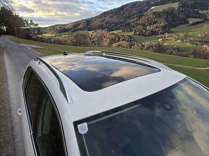 Gebraucht VW Golf VI Highline 105 PS (77 kW) 2011 Kleinwagen