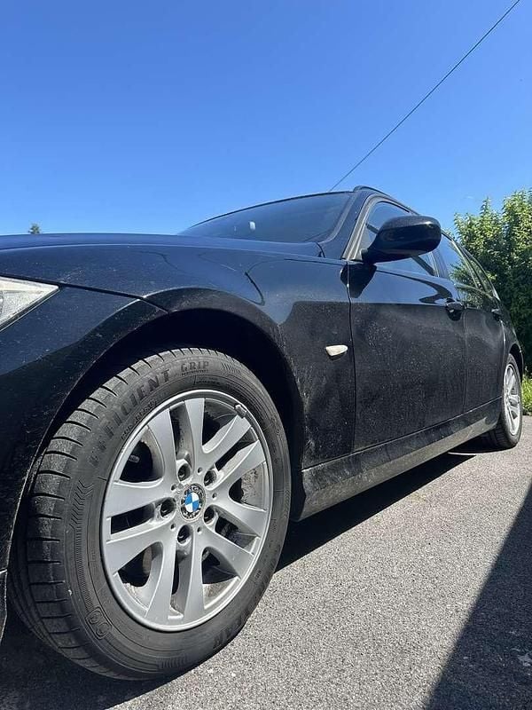 Gebraucht 2010 BMW 318 Kombi | € 6.000 - Bild 1/4