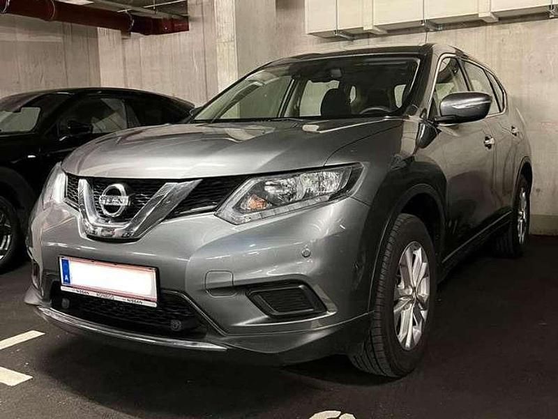 Gebraucht Nissan X-Trail 360º 163 PS (119 kW) 2017 Silber SUV
