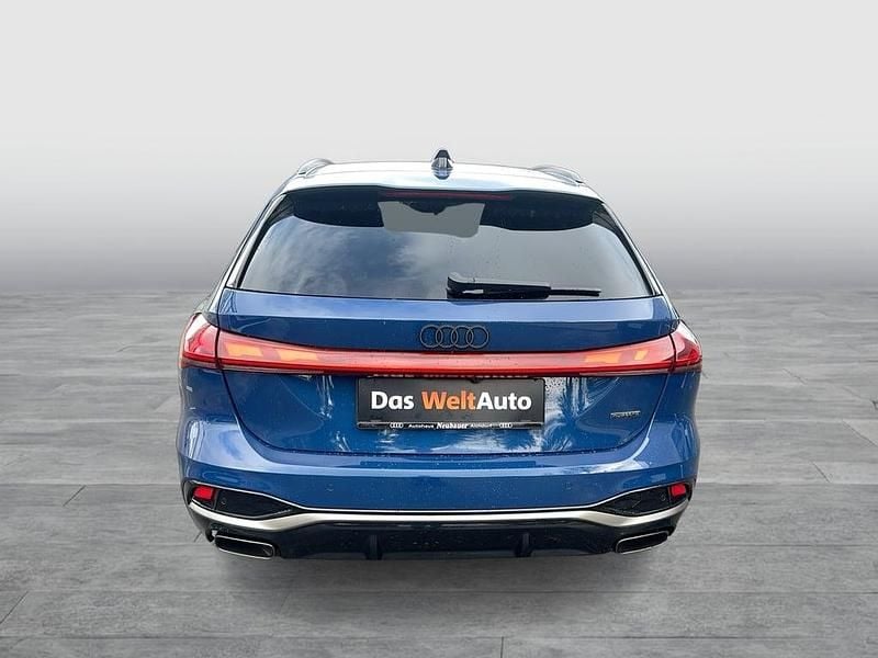 Neu Audi A5 367 PS (269 kW) 2026 Mittelblau  metallic Kombi