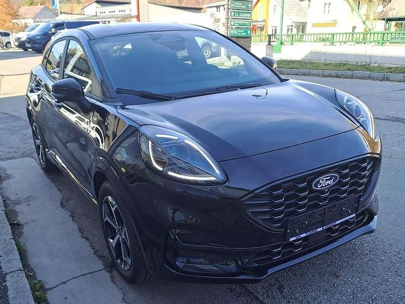 Schwarz Neu 2025 Ford Puma ST-Line SUV | € 27.900 (Fairer Preis) - Bild 1/4