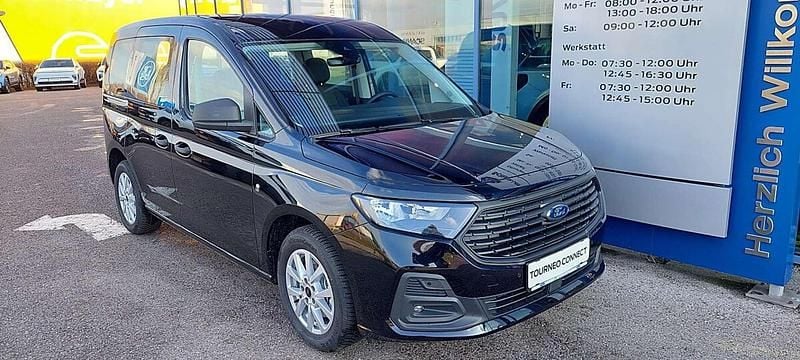 Gebraucht Ford Tourneo Trend 116 PS (85 kW) 2025 Schwarz Kombi