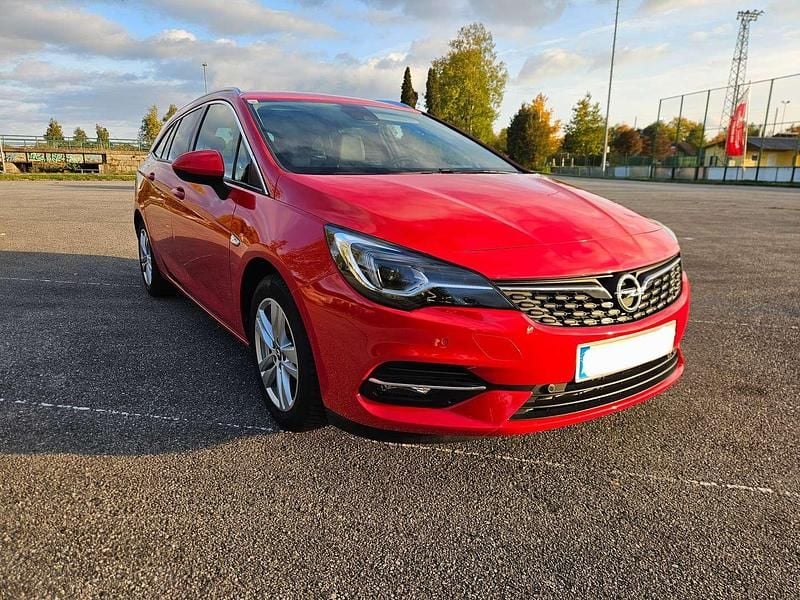 Gebraucht Opel Astra Elegance 131 PS (96 kW) 2020 Rot Kombi