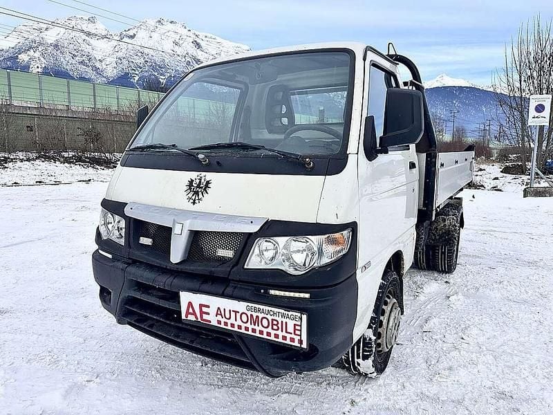 Gebraucht Piaggio Porter 83 PS (61 kW) 2017 Weiß Van