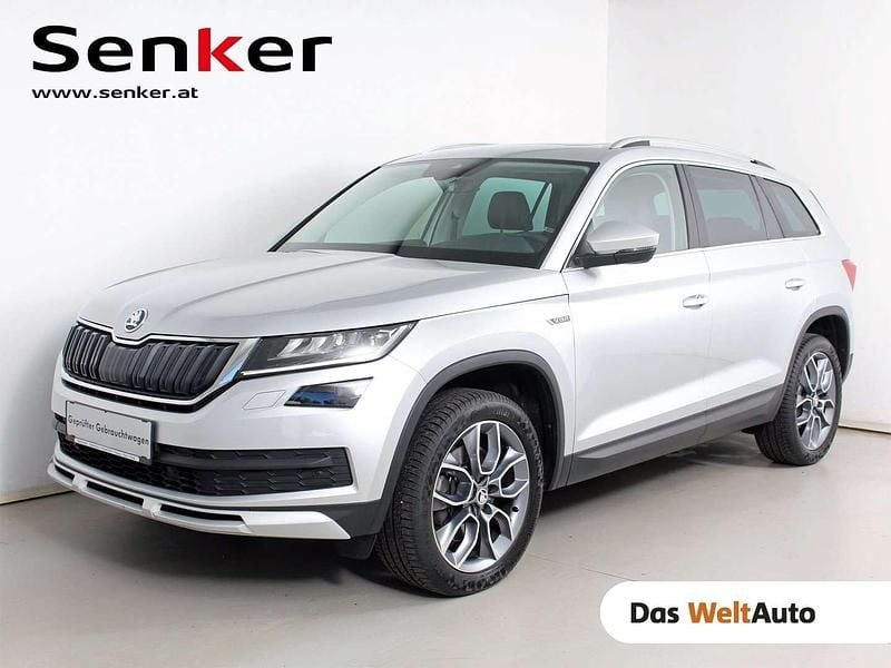 Silber metallic Gebraucht 2021 Skoda Kodiaq SUV | € 32.990 (Superpreis) - Bild 1/4