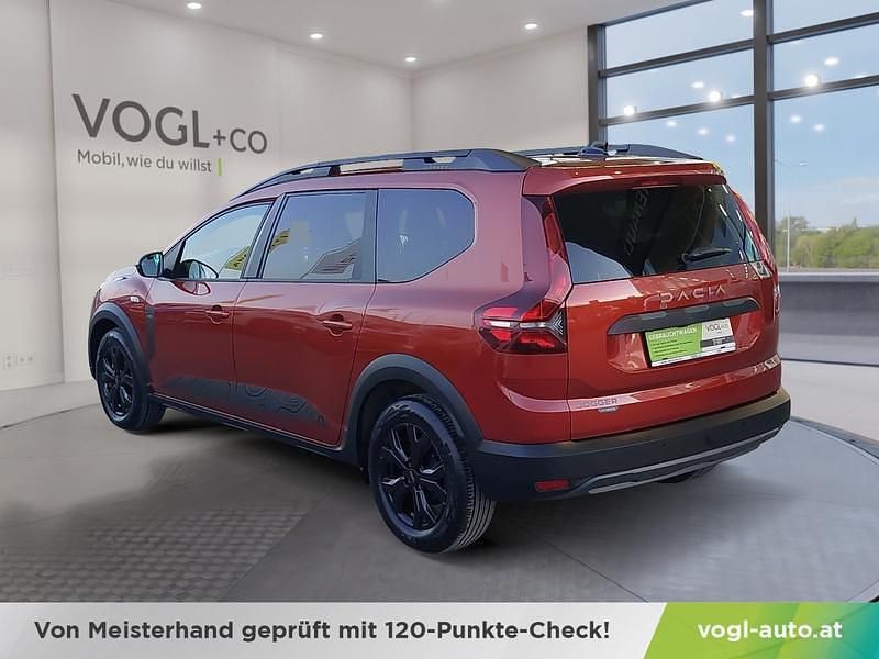 Gebraucht Dacia Jogger 94 PS (69 kW) 2023 Braun Van / Kleinbus