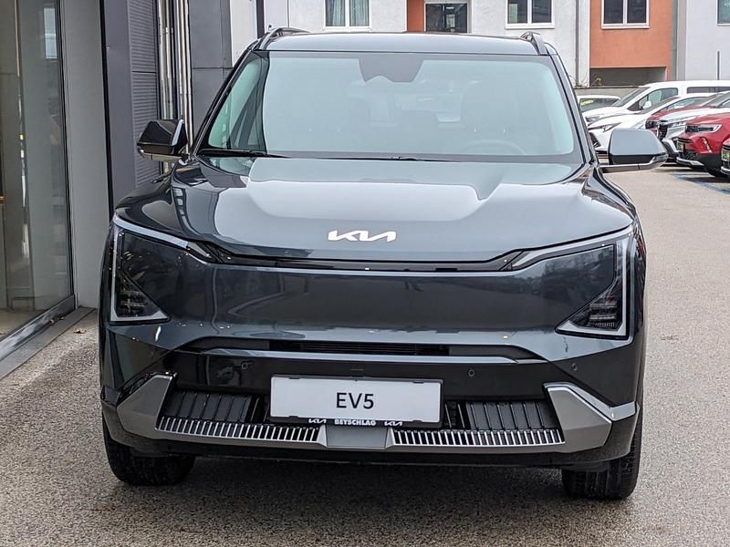 Neu Kia EV5 158 kW (216 PS) 2026 Gravitygrau met. SUV