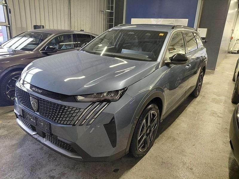 Blau Gebraucht 2025 Peugeot 5008 Allure SUV | € 31.877 (Superpreis) - Bild 1/2