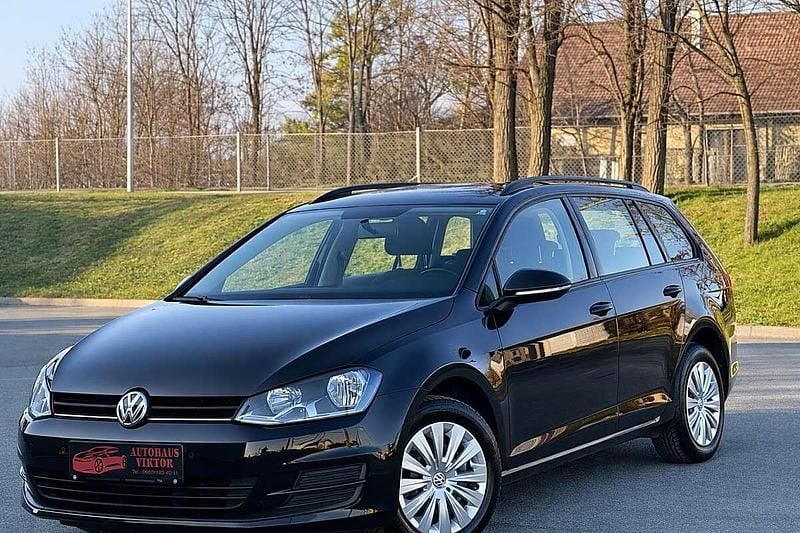 Gebraucht VW Golf VII Trendline 105 PS (77 kW) 2015 Schwarz Kombi