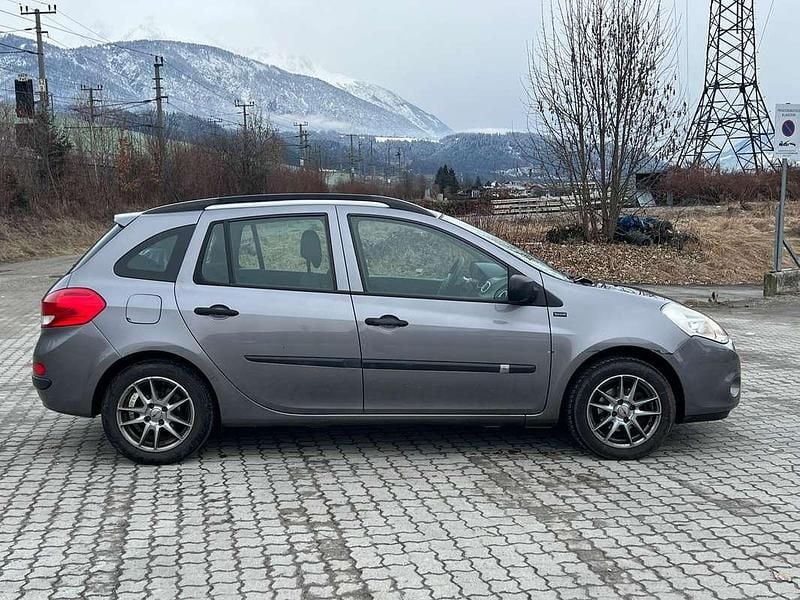 Gebraucht Renault Clio GrandTour Authentique 75 PS (55 kW) 2011 Kombi