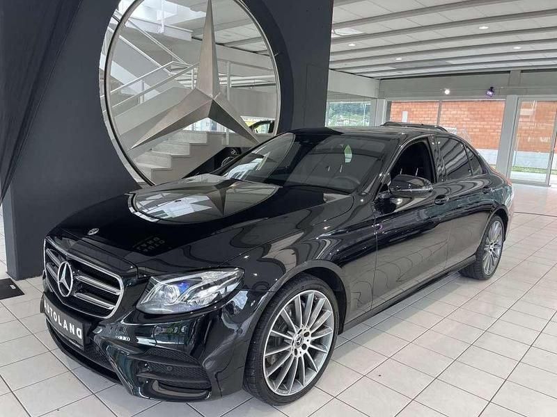 Gebraucht Mercedes E220 AMG line 194 PS (142 kW) 2018 Schwarz Limousine