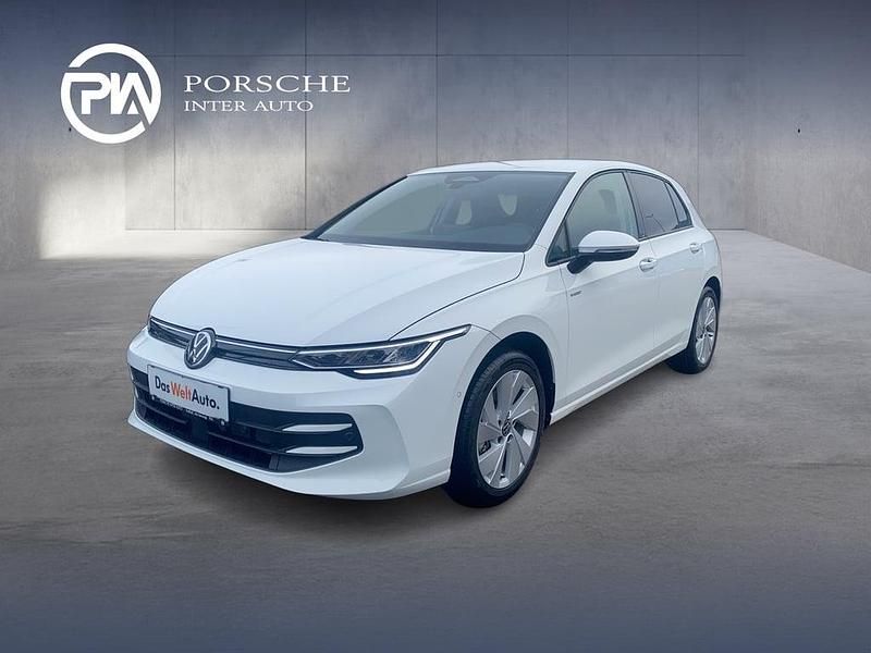 Neu VW Golf VIII 115 PS (84 kW) 2026 Weiss  normal