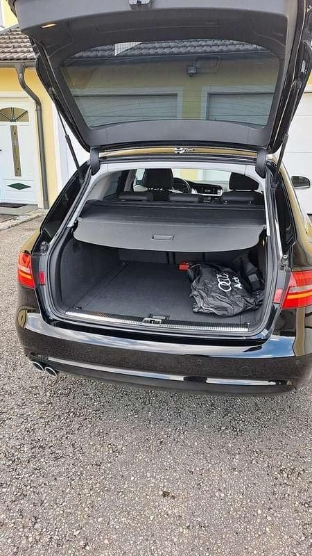 Gebraucht Audi A4 Sport 120 PS (88 kW) 2012 Kombi