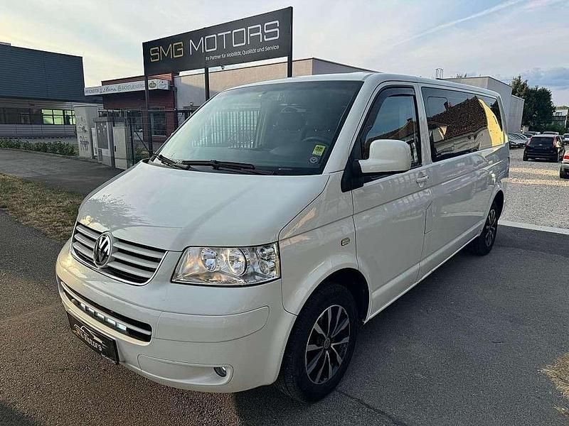 Weiß Gebraucht 2005 VW Caravelle Van / Kleinbus | € 6.990 (Teuer) - Bild 1/4