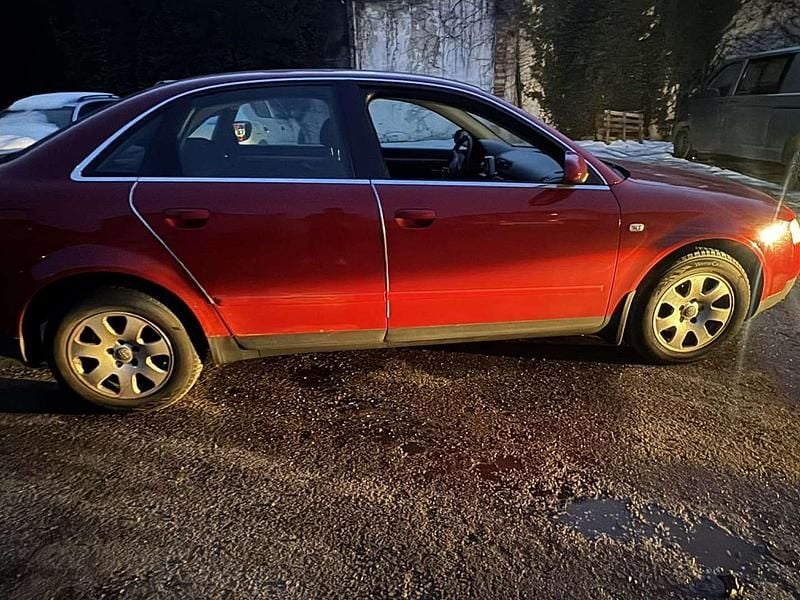 Gebraucht Audi A4 110 PS (80 kW) 2001 Limousine