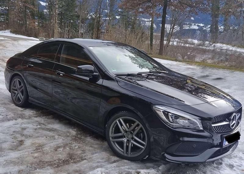 Gebraucht Mercedes CLA200 Edition 136 PS (100 kW) 2019 Coupé