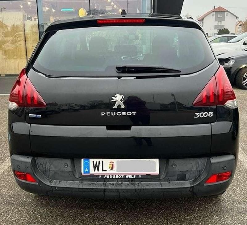 Gebraucht Peugeot 3008 S 120 PS (88 kW) 2016 Schwarz SUV