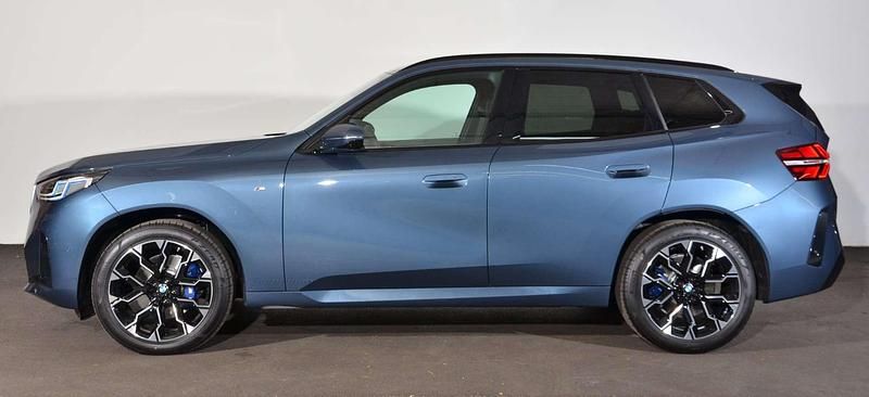 Gebraucht BMW X3 Efficient Dynamics 197 PS (144 kW) 2025 Arctic race blue SUV