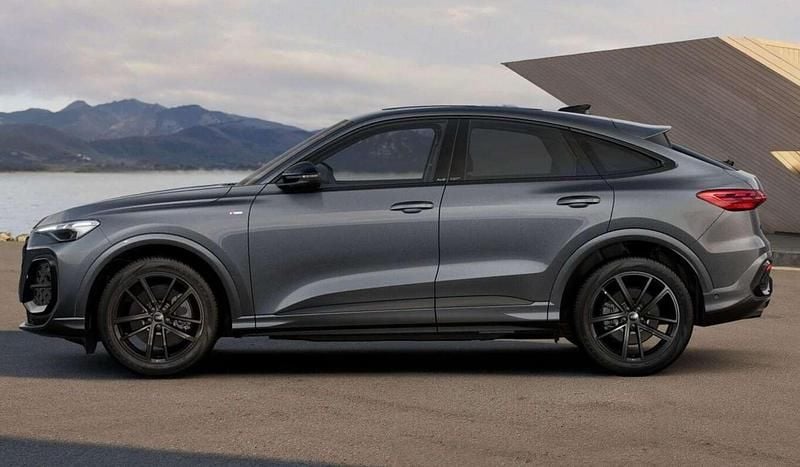 Neu Audi Q5 Sportback S-Line 204 PS (150 kW) 2025 Grau SUV