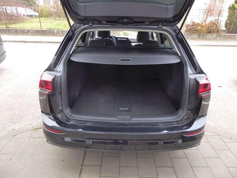 Gebraucht VW Golf VIII 116 PS (85 kW) 2022 Schwarz Kombi
