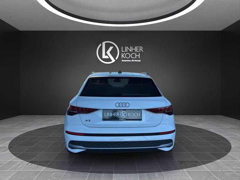 Gebraucht Audi A3 Ambiente 116 PS (85 kW) 2025 Weiss  normal Limousine