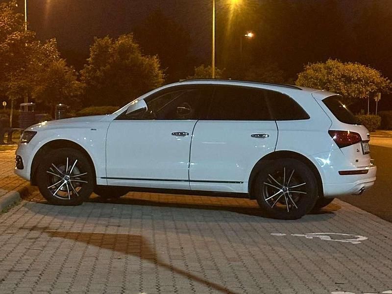 Weiß Gebraucht 2013 Audi Q5 SUV | € 10.500 (Etwas zu teuer) - Bild 1/4