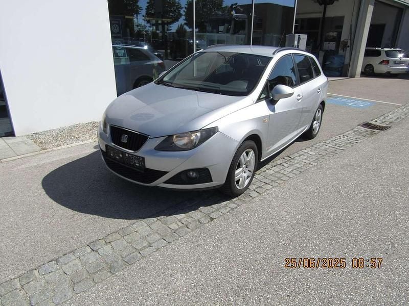 Silber Gebraucht 2012 Seat Ibiza ST Copa Kombi | € 3.990 (Fairer Preis) - Bild 1/4