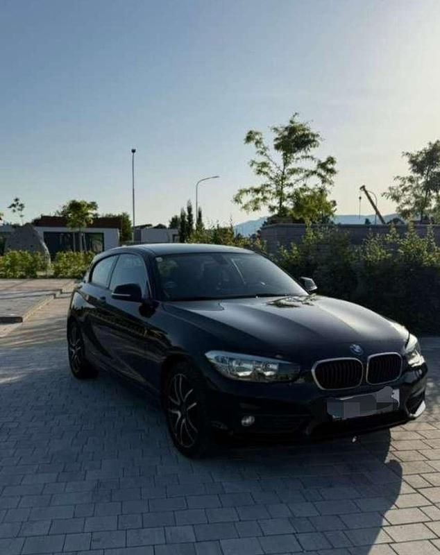 Schwarz Gebraucht 2016 BMW 116 Advantage Kleinwagen | € 9.400 (Guter Preis) - Bild 1/4