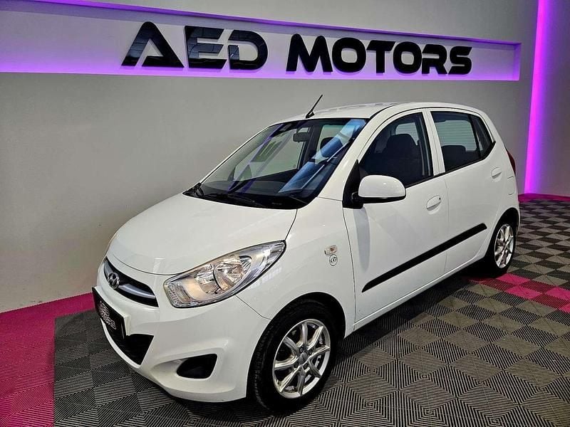 Weiß Gebraucht 2012 Hyundai i10 Edition Kleinwagen | € 4.499 (Fairer Preis) - Bild 1/4