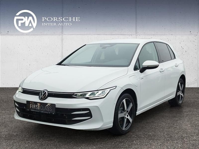 Neu VW Golf VIII 204 PS (150 kW) 2026 Mittelgrau  normal Limousine