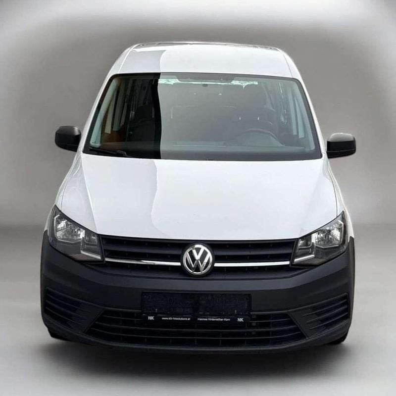 Weiß Gebraucht 2016 VW Caddy Conceptline Van / Kleinbus | € 13.990 (Teuer) - Bild 1/4
