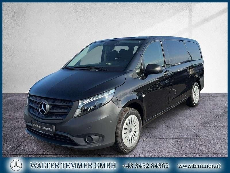 Schwarz Gebraucht 2024 Mercedes Vito Van | € 49.950 (Fairer Preis) - Bild 1/4