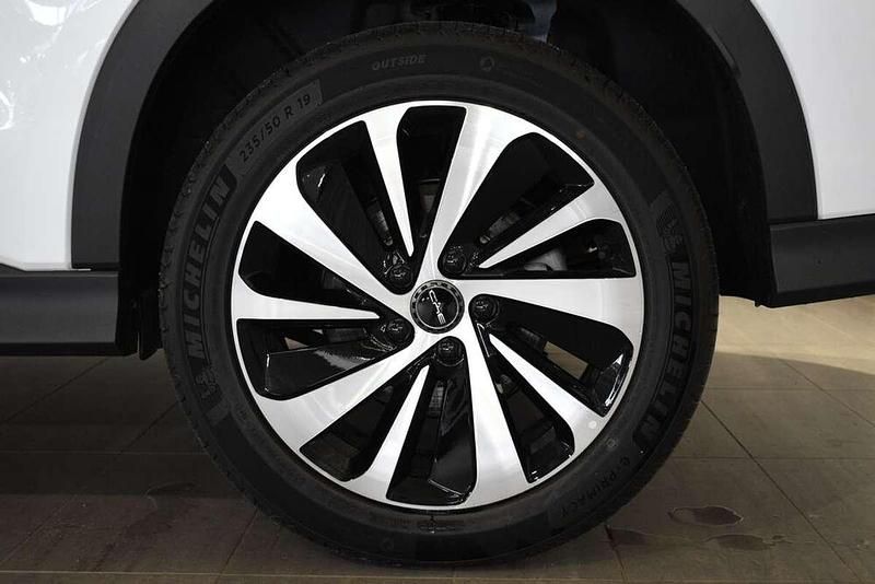 Gebraucht BYD Seal U Design 96 kW (131 PS) 2024 Weiß SUV