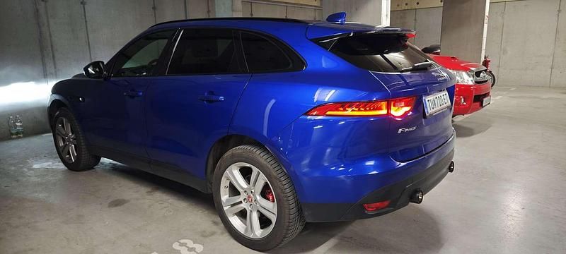 Gebraucht Jaguar F-Pace Portfolio 241 PS (177 kW) 2017 Blau SUV