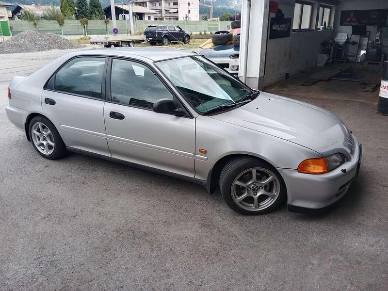 Gebraucht Honda Civic 90 PS (66 kW) 1995 Limousine
