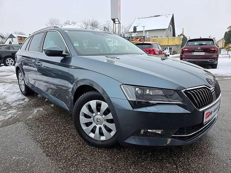 Gebraucht Skoda Superb Ambition 120 PS (88 kW) 2018 Grau Kombi