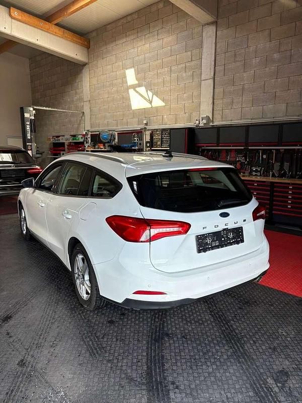 Gebraucht Ford Focus Trend 120 PS (88 kW) 2020 Kombi