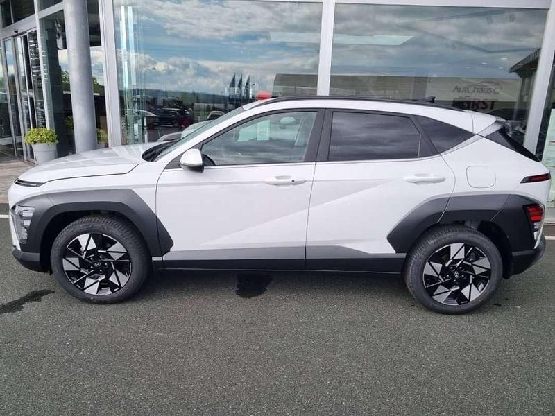 Neu Hyundai Kona GO! 93 PS (68 kW) 2025 Weiß SUV