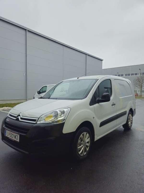 Gebraucht Citroën Berlingo 99 PS (72 kW) 2017 Weiß Van / Kleinbus