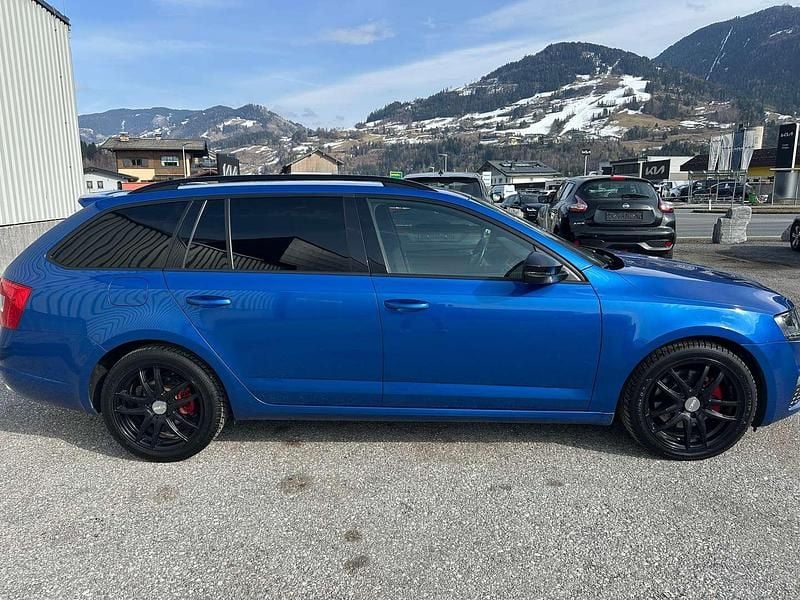 Gebraucht Skoda Octavia vRS 184 PS (135 kW) 2017 Blau Kombi