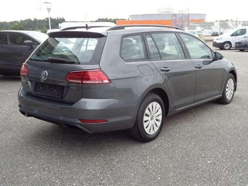 Gebraucht VW Golf VII 116 PS (85 kW) 2019 Grau Kombi
