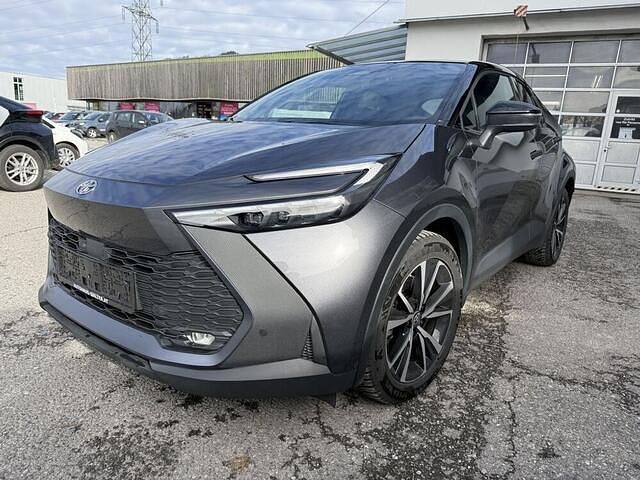 Neu Toyota C-HR Active 152 PS (111 kW) 2025 Grau SUV