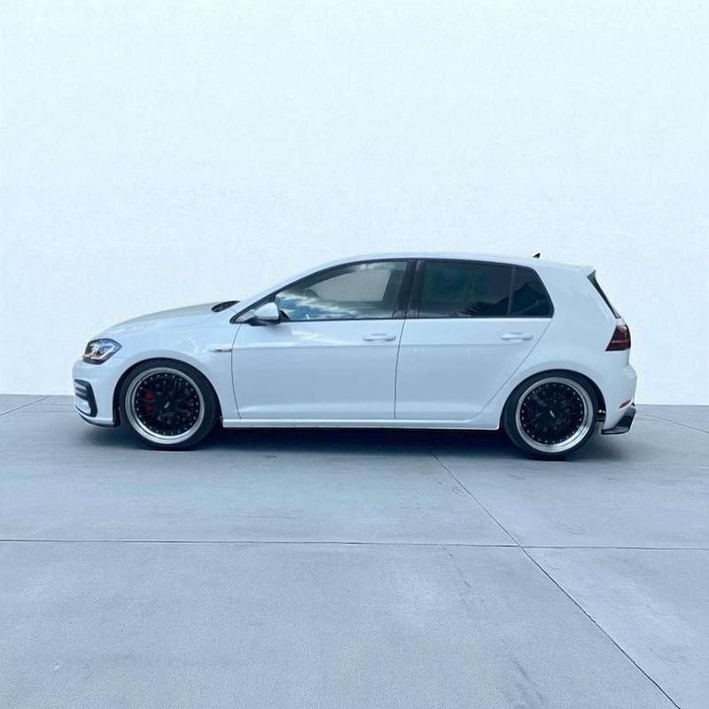 Gebraucht VW Golf VII GTI 230 PS (169 kW) 2017 Limousine