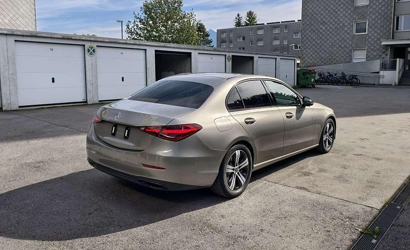 Gebraucht Mercedes C300 Avantgarde 258 PS (189 kW) 2022 Limousine
