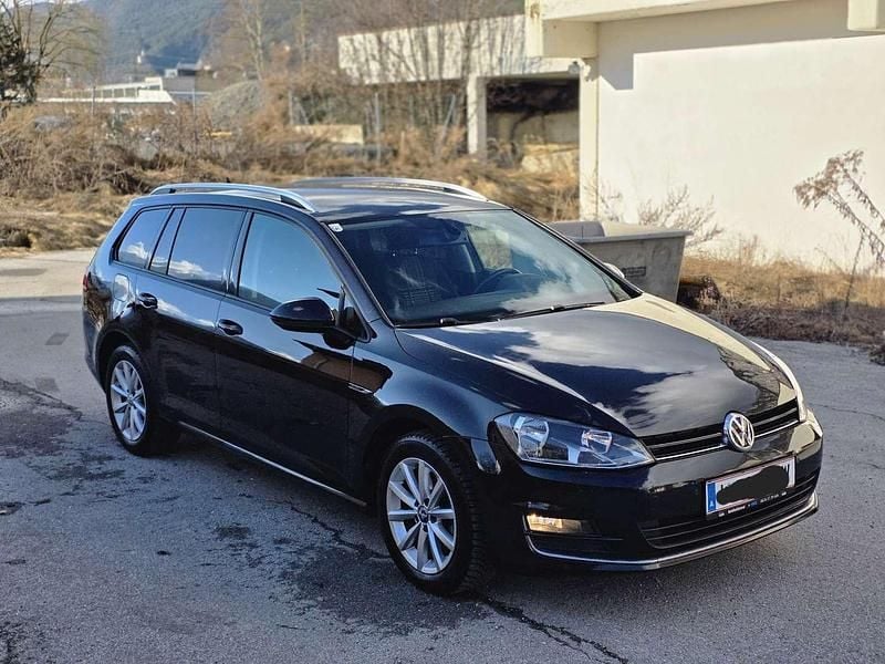 Gebraucht VW Golf VII LOUNGE 110 PS (80 kW) 2015 Kombi