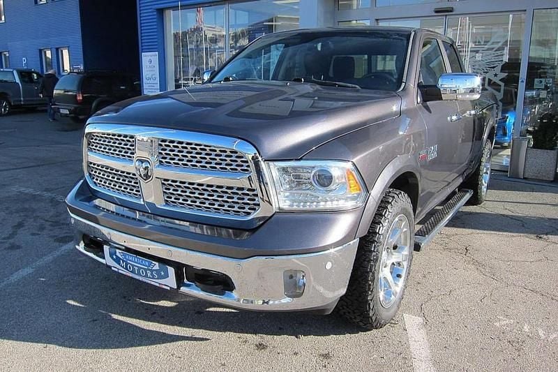 Grau Gebraucht 2015 Dodge Ram Abholung | € 44.800 (Etwas zu teuer) - Bild 1/4