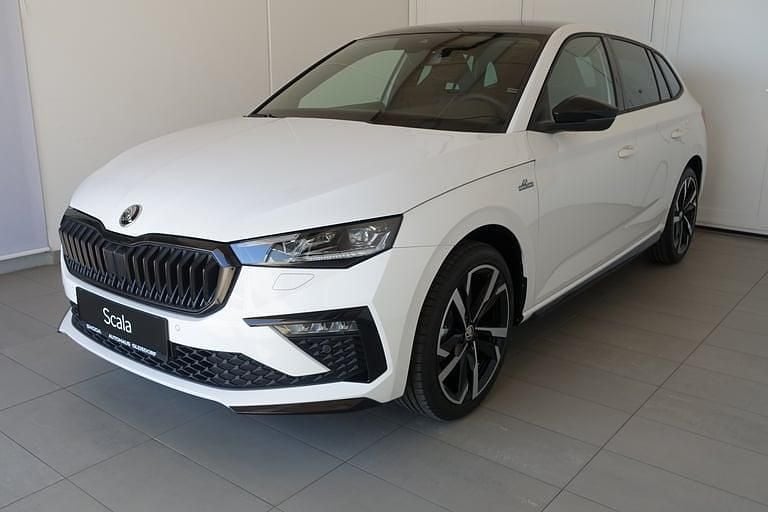 Neu Skoda Scala Monte Carlo 116 PS (85 kW) 2025 Weiss  normal Kleinwagen